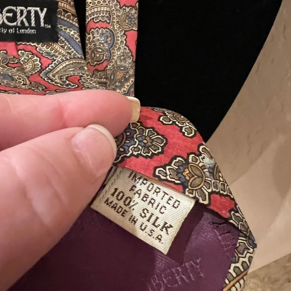 Liberty of London Original 100% Silk Men's Paisley Necktie